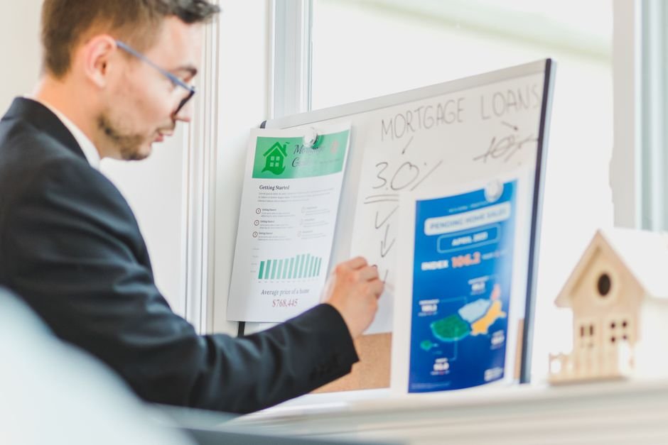 Blog 10 How to Choose a Mortgage Lender in Raleigh: 5 Critical Factors